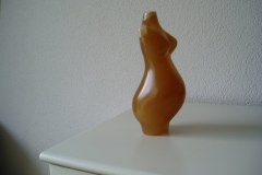 Pregnant albast (bruin) 2012 (verkocht)